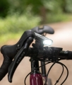 Lampka rowerowa LED na przód USB-C lampa IPX Vayox