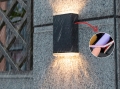 Lampa solarna elewacyjna Nava LED ogrodowa solar czujnik zmierzchu IP54